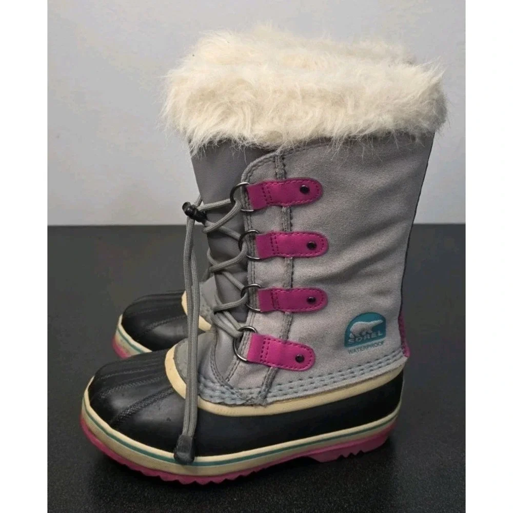 Sorel Boots 2 Gray Pink Joan of Arctic Duck Winter Snow‎ Waterproof Insulated
